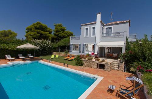 Porto Heli Villa | Villa Kate a Dreamy Summer Escape