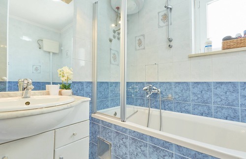 Montovjerna House | Villa Kate Dadic