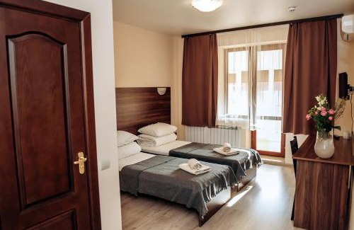 Bryukhovychi House | Villa Kmeller