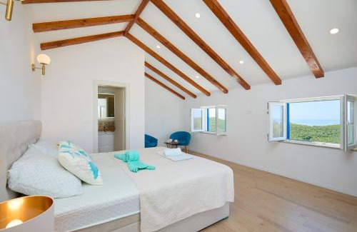 Mljet Villa | Villa Korta - Spacious House with Pool
