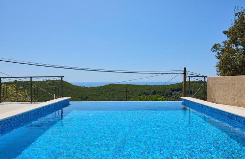 Mljet Villa | Villa Korta - Spacious House with Pool