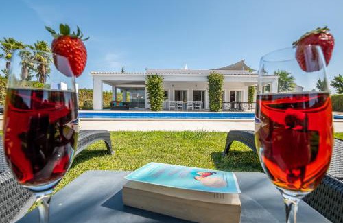 Vale de Centianes Villa | Villa Koster by Algarve Vacation