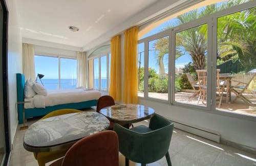 Menton Apartment | Villa l'ensoleillée vue panoramique mer, 250 m de la plage et du centre ville