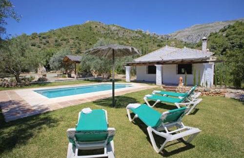 Alora House | Villa La Clavelina Rocabella