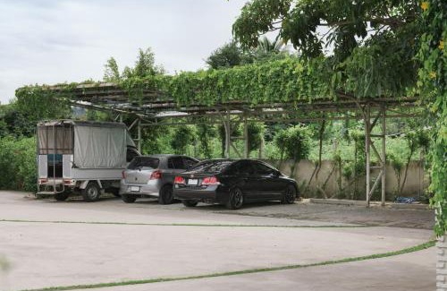 Kanchanaburi House | Villa La Flora Kanchanaburi