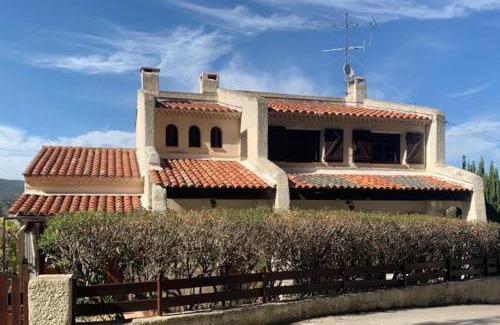 Saint-Cyr-sur-Mer House | Villa La Louette, 100m centre-village, piscine h-sol, proche mer