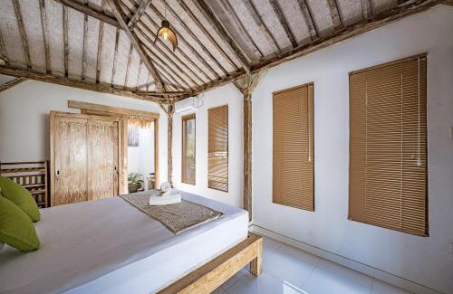 Dalung Villa | Villa La Luna 2BR Joglo Style with Pool by Damaresa