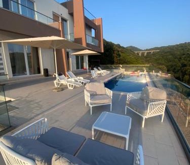 Bar Villa | Villa La Reina