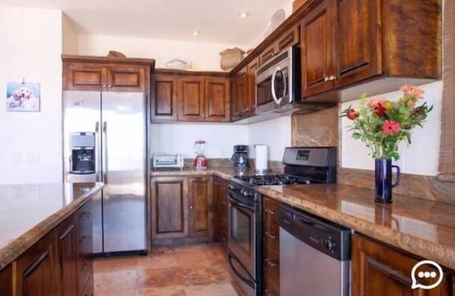 Pedregal House | Villa La Sheila, Close Walk to Downtown, Amazing Views in Pedregal