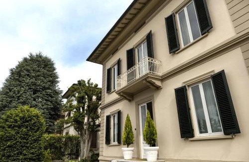 Lucca Historical Center Bed & Breakfast | Villa La Tuia B&B