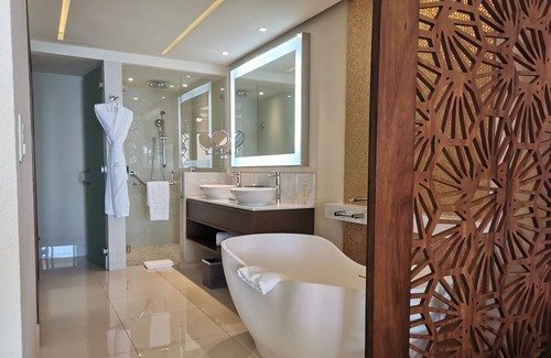 San Jose del Cabo Resort | Villa La Valencia