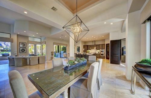 La Quinta House | Villa Lago - Luxe Infinity Edge Pool, Mountain & Lake Views #065943 4br