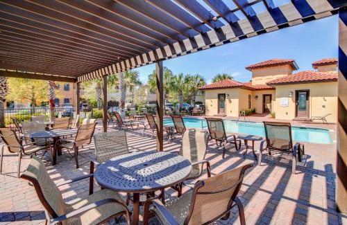 Villa Lago House | Villa Lago Seaside Sanctuary