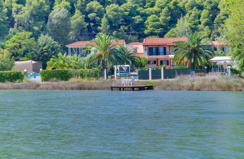 Sithonia Villa | Villa Laguna by the sea
