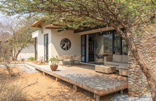 Hoedspruit Villa | Villa Lanterfant - luxury stay in nature - solar powered