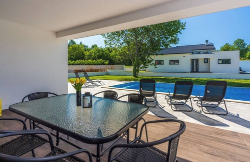 Topid House | Villa Lariz (V0381-K1) - Labin