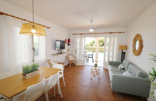 Arenal d'en Castell House | Villa Las Marinas - 2 Encantadora Villa con piscina a 5 min de la playa