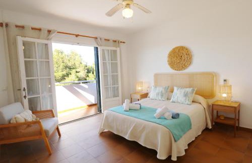 Arenal d'en Castell House | Villa LAS MARINAS - 4, con piscina privada y a 5 minutos de la playa