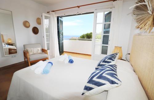 Arenal d'en Castell House | Villa LAS MARINAS - 3, con piscina privada y a 5 minutos de la playa