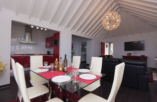 Armenime Villa | Villa Las Vistas Alta. Wonderful 3 Bedroom Villa
