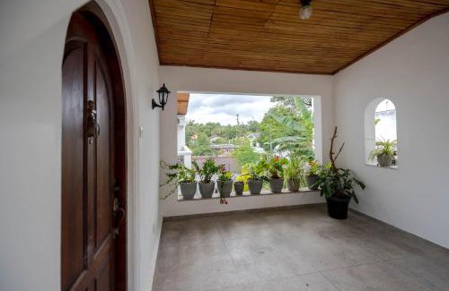 Kolonnawa House | Villa Lasama