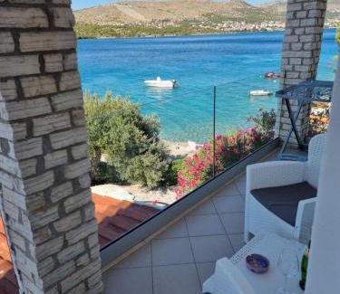 Grebastica Apartment | VILLA LAURA