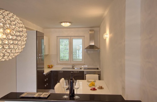 Cavtat Old Town Apartment | Villa Laureana, apartment Ana with beautifull seaview over the Cavtat bay