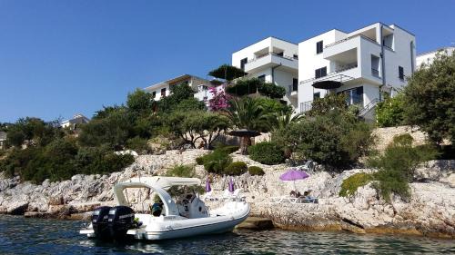 Razanj Apartment | Villa Lavanda Deluxe