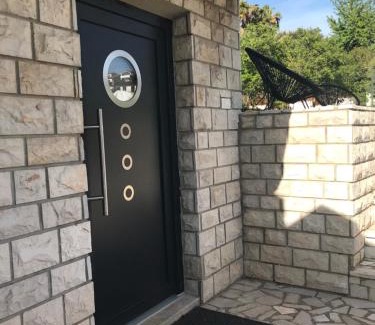 Pjescana Uvala Apartment | Villa Lazaric Apartment Adria