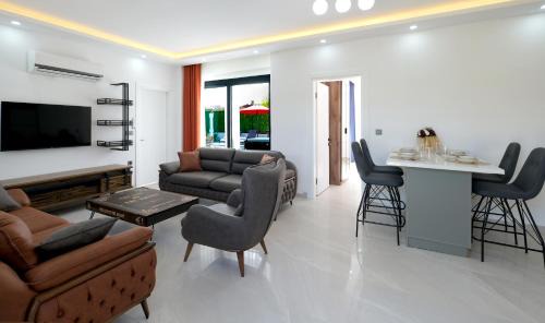 Seydikemer Villa | Villa Lempira