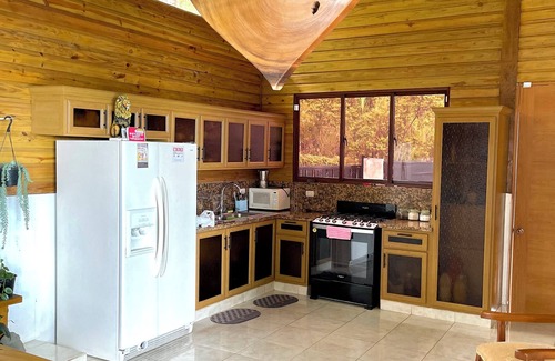 Paso Bajito Cabin | Villa Leon