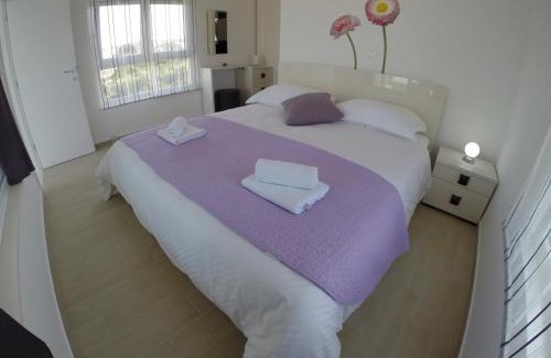 Okrug Gornji Villa | Villa Leona