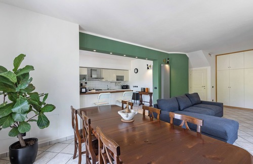Casarza Ligure Villa | Villa 'Lepre - Come To The Silence' with Private Garden, Wi-Fi and Air Conditioning