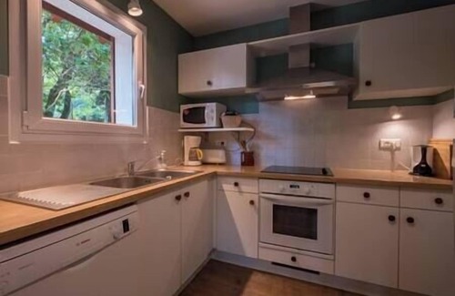 Pyla-sur-Mer Villa | Villa Les Violettes a stone's throw from the beach