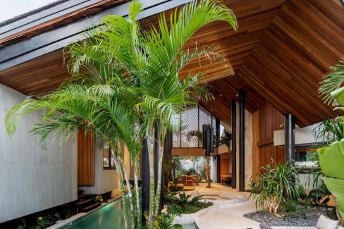 Umalas Villa | Villa Levante Bali by House of Winds - Tropical Oasis near Canggu