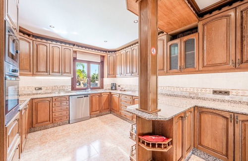 Crestatx Villa | Villa 'Levante' with Heated Pool, Wi-Fi and Air Conditioning