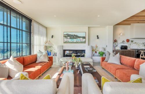 Constantia House | Villa Lion View Private Luxury Retreat