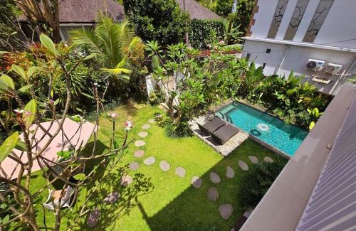 Kedewatan Villa | Villa Logangin