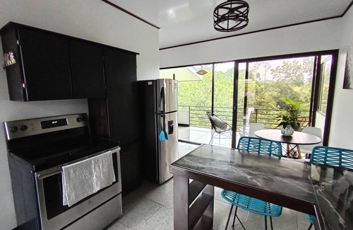 Chachagua Villa | Villa "Loma Paraíso" - Mountain, Lake, Jacuzzi, a/c, internet, telework.