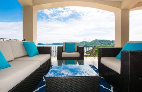 Playa Hermosa House | Villa Lorenzo