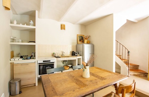 Brignoles Villa | Villa Lorette - Seven Bedroom Villa, Sleeps 15