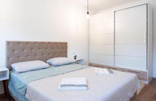 Blagaj Villa | Villa Lotta & Nolla