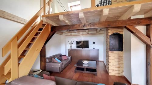 Zellenberg Apartment | Villa Louisa