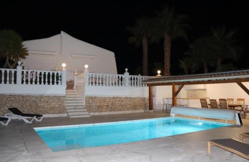 Coveta Fuma Villa | Villa Lucya