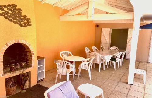 Andernos-les-Bains Villa | Villa lumineuse a Andernos les Bains avec piscine privee