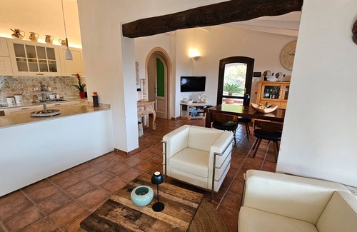 San Teodoro Villa | Villa LUNA ROSSA with Sea View, Pool, A/C, Wi-Fi, Garden, Terrace & Balcony