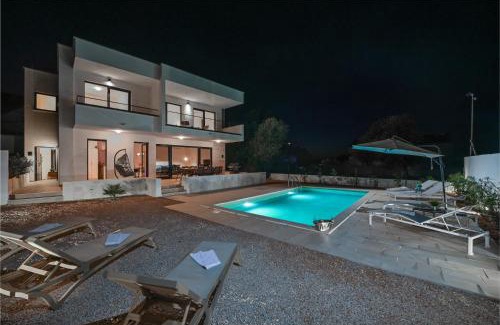Zrce Villa | Villa Lunika with Private pool