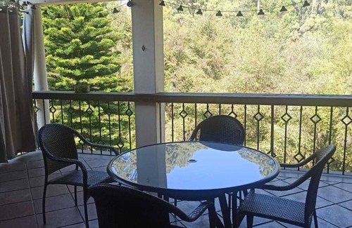 Valle de Bravo Villa | VILLA LUX AVANDARO