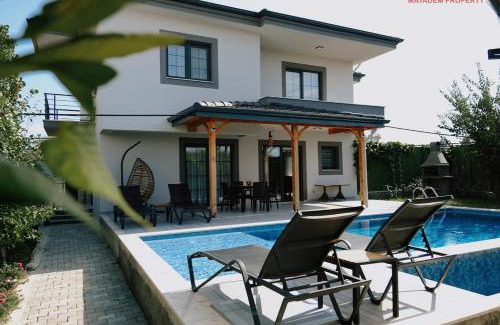 Seydikemer Villa | Villa LUX