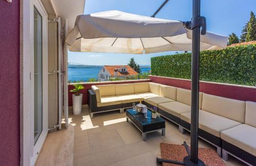 Crikvenica Villa | Villa M
